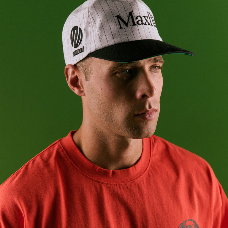 Metalwood x Maxfli Pinestripe 5-Panel Snapback onfeet