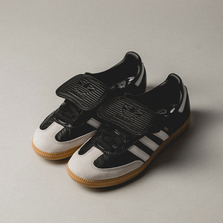 Adidas samba mens in core black/black/gold metallic hotsell