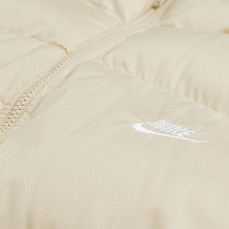 Nike Club Water Repellent Puffer Vest