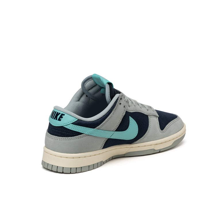 Nike Dunk Low Retro PRM