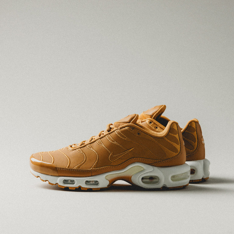 Nike air max plus flax best sale