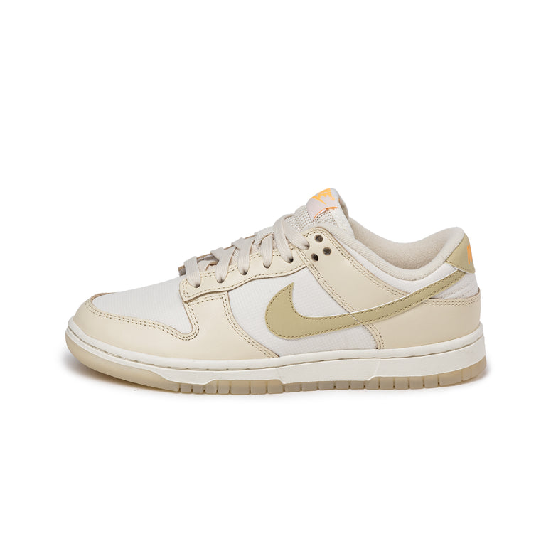 Nike Wmns Dunk Low