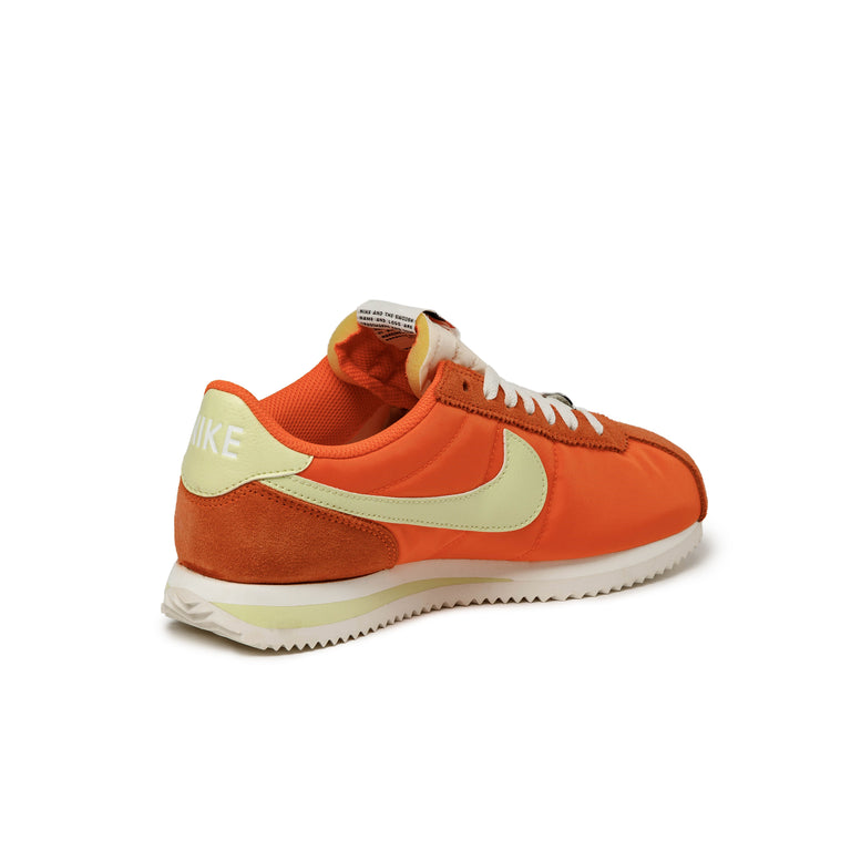 How to clean nike cortez nylon best sale