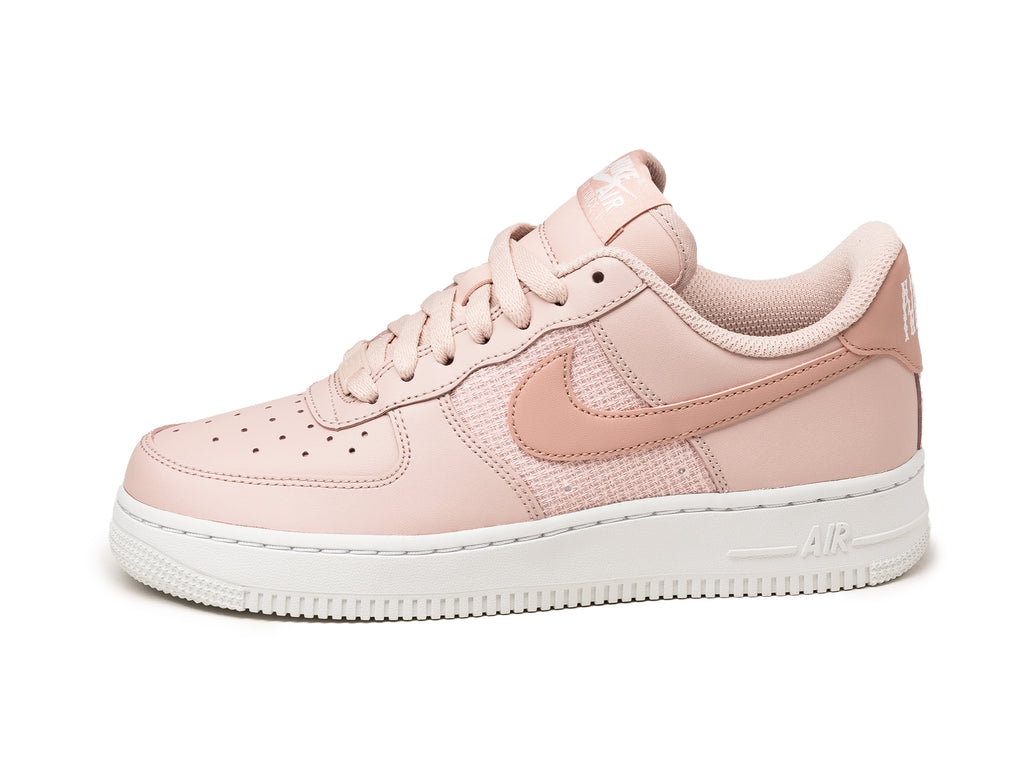 Nike Wmns Air Force 1 '07 Ess – buy now at Asphaltgold Online Store!