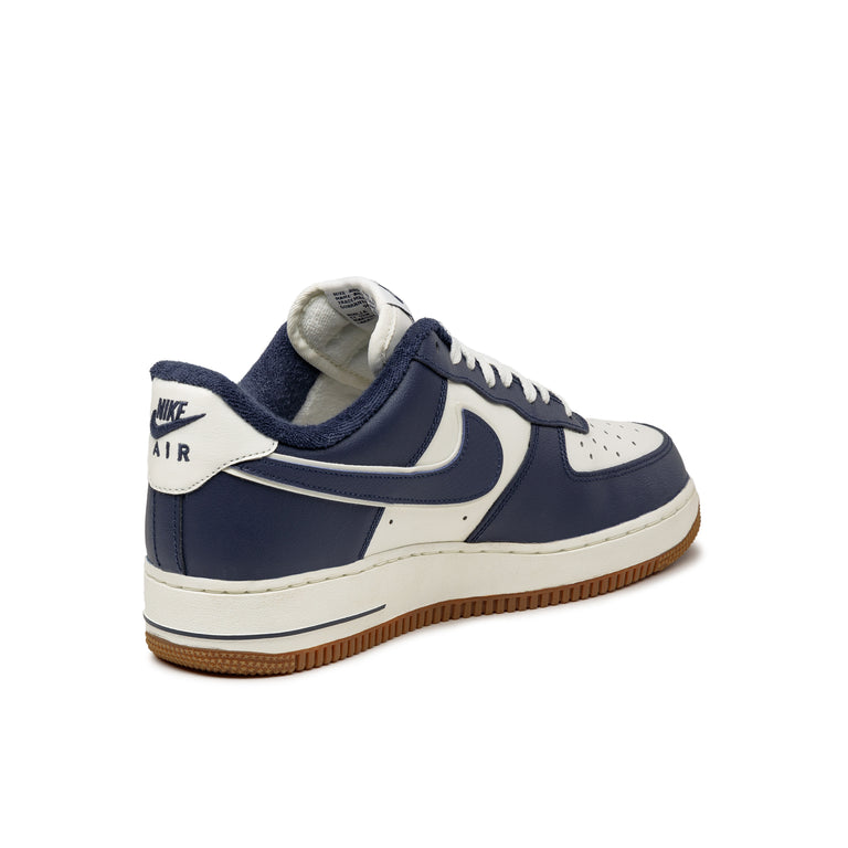 Nike Air Force 1 '07 LV8 sneakers in navy and brown